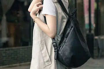 1회 사용 천연 가죽 백팩 블랙