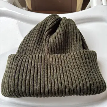 올리브색 리브 니트 모자 57-69cm