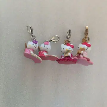 고토치 키티 지퍼 4세트