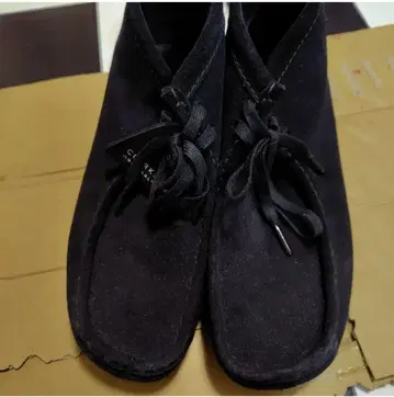 CLARKS ORIGINALS 왈라비 부츠 블랙