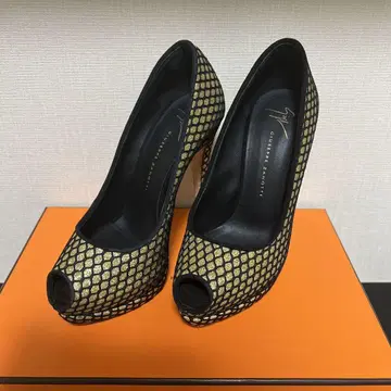 Giuseppe Zanotti 자노티 오픈토 하이힐 35