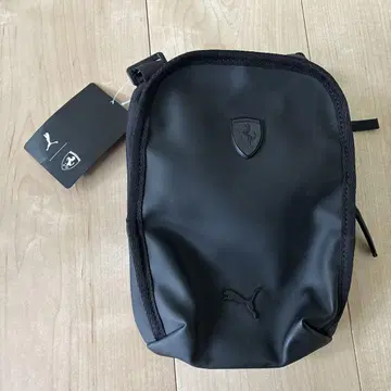 새상품 F1 페라리 PUMA 숄더백