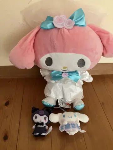 마이멜로디 something 블루 웨딩 봉제 인형 쿠로미 시나몬