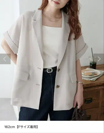 디스코트 메쉬 반팔 테일러드 자켓
