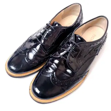 PICHE ABAHOUSE 에나멜 신발 23cm 윙팁