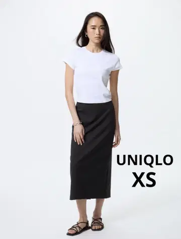 [새상품급] UNIQLO 더블 페이스 내로우 스커트 XS 블랙 이번 시즌