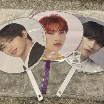 INI 페 펜 팬 부채 세트