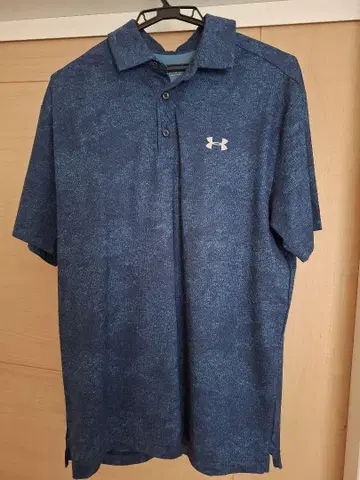 Under Armour 다크 블루 피케 셔츠 MD