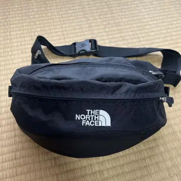 THE NORTH FACE 바디백 블랙