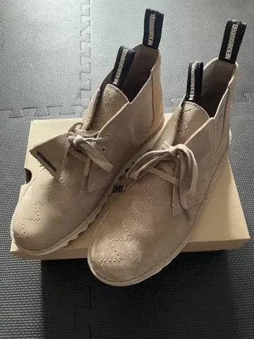 uk8.5 Clarks x Neighborhood Desert Boots