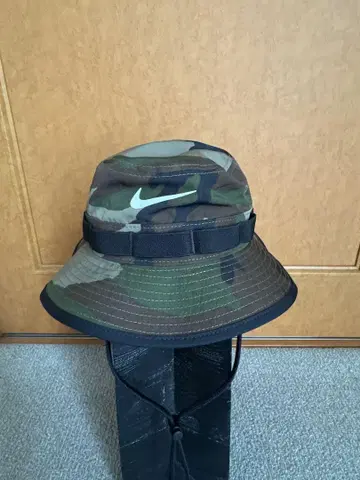 Nike 카모플라쥬 버킷햇 미사용 택 포함 S