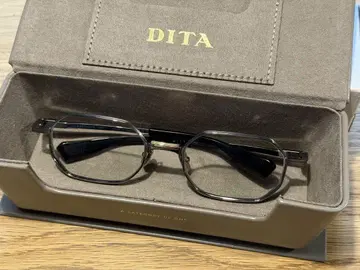 DITA POETICON-TWO DTS179-A01
