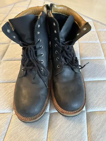 블랙 가죽 워크 부츠 지퍼