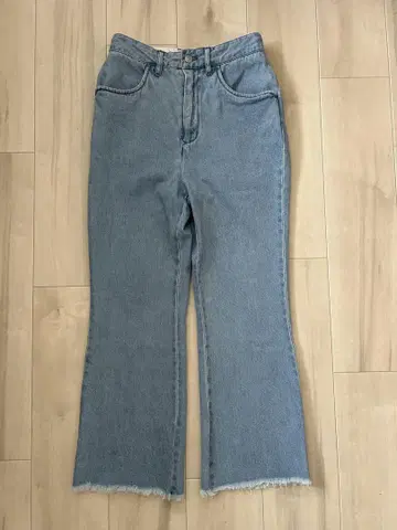 FARAH cut-off flare pants