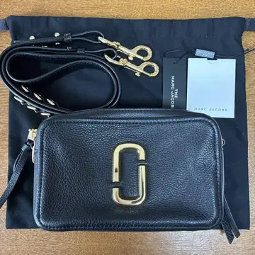 MARC JACOBS 숄더백 더 소프트 샷 21