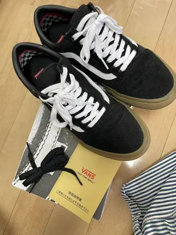 VANS 블랙 스니커즈 여분 끈 포함