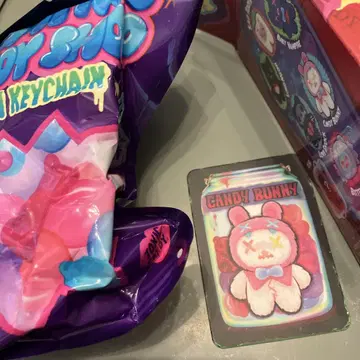SHINWOO 봉제 인형 VAMPIRE CANDY SHOP