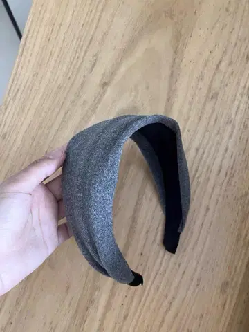 그레이 패브릭 헤어밴드