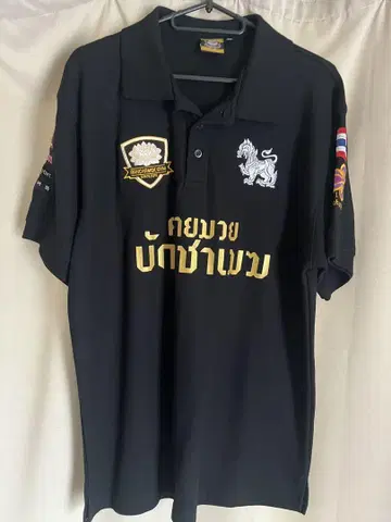 초레어 부아카오 반차멕 블랙 라이온 자수 피케 셔츠
