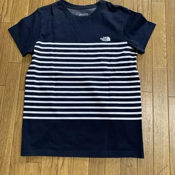 The North Face 스트라이프 반팔 티셔츠
