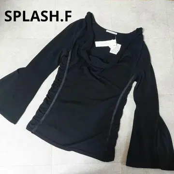 새상품 SPLASH FAST 디자인 티셔츠 면 혼방 이소재 정가 1.7만