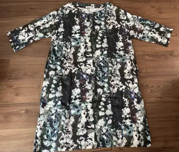 Plantation 페인팅 올 패턴 7부 소매 튜닉 티셔츠 상의