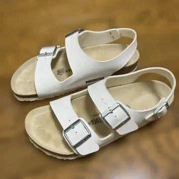 [착용 횟수 극소] BIRKENSTOCK 화이트 샌들 40, 26cm