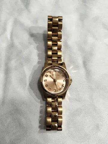 마크제이콥스 핑크 골드 손목시계 MARCBYMARCJACOBS