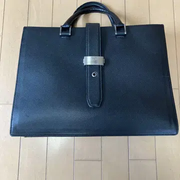 Calvin Klein 블랙 비즈니스 백