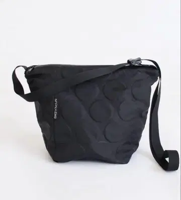 BAGnNOUN 백앤나운 DOTS SHOULDER 'S'