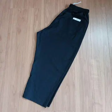 VOIRY 선데이 팬츠 네이비