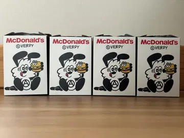 Verdy x McDonalds 맥도날드 FIGURES