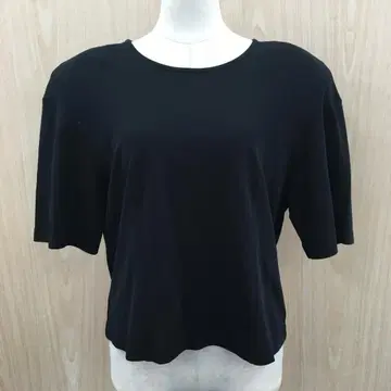 레리안 블랙 반팔 티셔츠 F0812A14