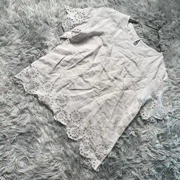 Tres Femme 린넨 혼방 컷워크 레이스 반팔 블라우스 S 베이지