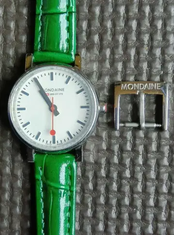 가격 인하! MONDAINE 몬디 여성용 손목시계 작동품 벨트 새상품