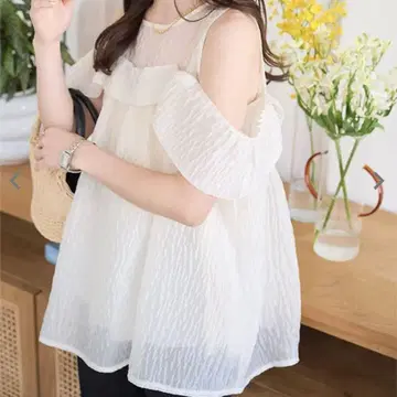 시어 자카드 컷 아웃 상의 고베 레터스