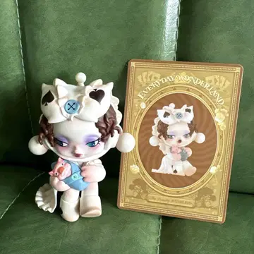 스컬판다 EVERYDAY WONDERLAND 피규어