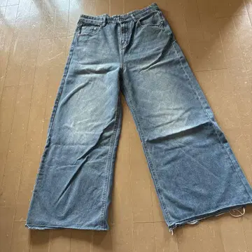 라이트 블루 와이드 레그 데님