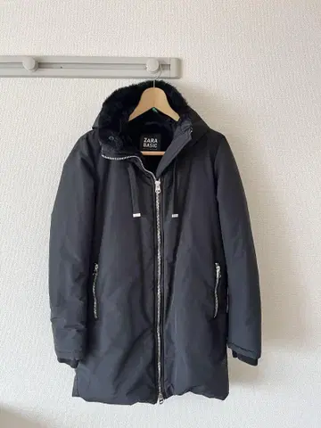 ZARA BASIC 블랙 다운 자켓