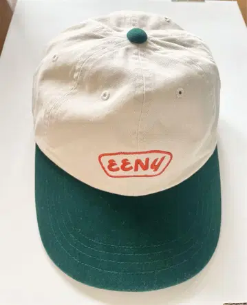 [미사용 새상품] EENY 캡 그린