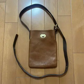 Hender Scheme twist buckle bag XS