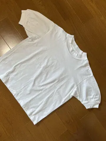 스리닷 티셔츠 새상품급