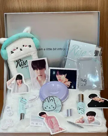 txt 수빈 into u 한정 콜라보 세트 상자 있음!