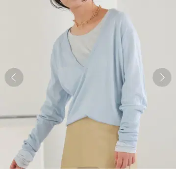 SLOBE IENA 워셔블 플레인 V넥 니트 색스 블루
