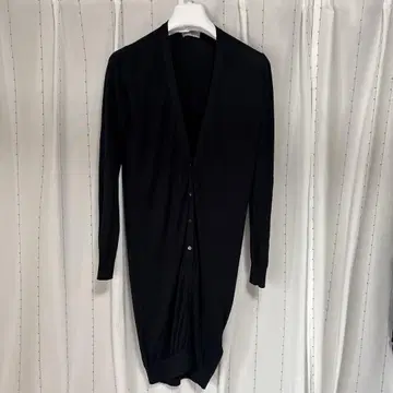 새상품급 JOHN SMEDLEY 블랙 긴팔 가디건 S