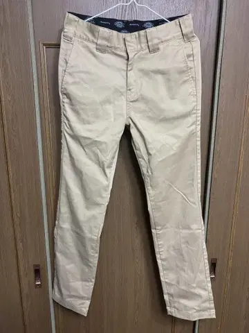 Dickies 치노