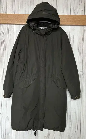 [ 컨디션 최상 ] THENORTH FACE 화이트 라벨 다운 자켓 카키