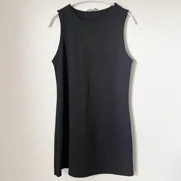 ZARA 자라 슬리브리스 원피스 모노톤 블랙 S