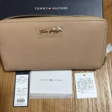 TOMMY HILFIGER 베이지 장지갑