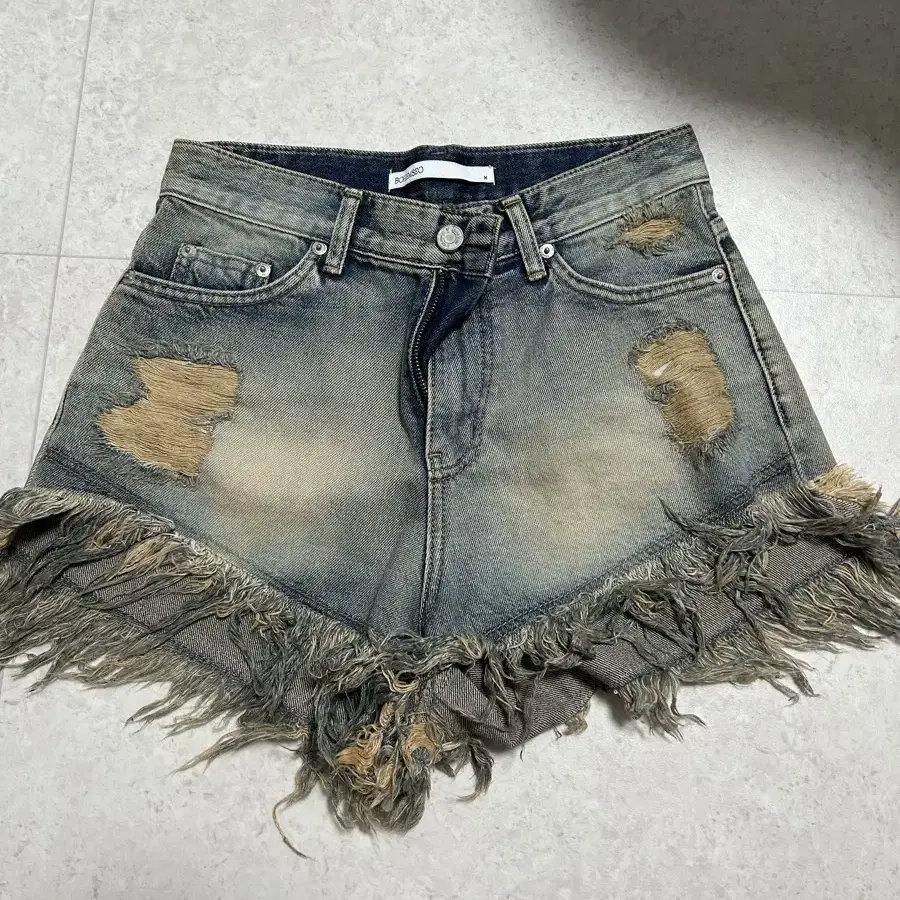 bohemian seoul Damage Washig Shorts ボヘムソ 보헤미안 서울(BOHEMSEO) DAMAGE WASHING SHORTS, BLUE - 사이즈